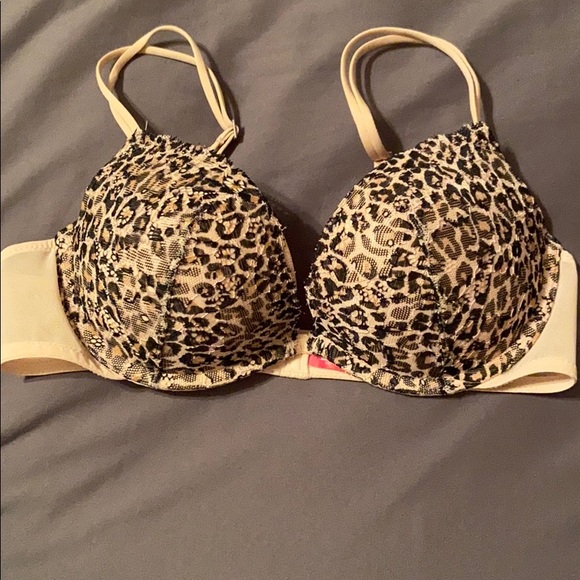 PINK Victoria's Secret Other - PINK push-up bra